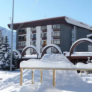 Résidence Chanteneige - Freeloc Immobilier Appartement